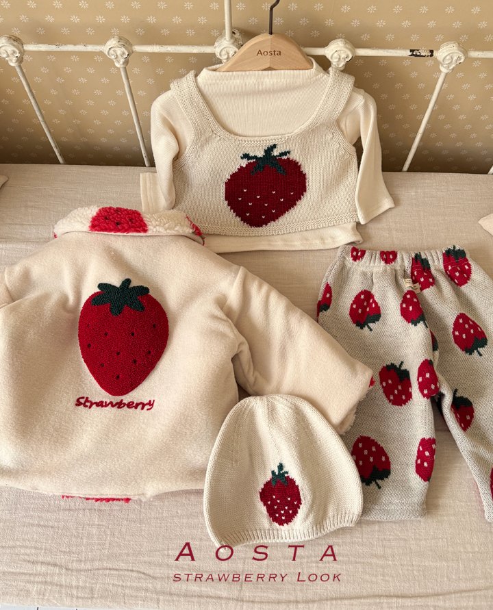 Aosta - Korean Baby Fashion - #babyfever - Knit Strawberry Hat - 12