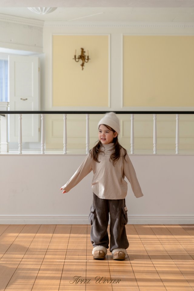 Apfel - Korean Children Fashion - #childofig - Toast Mock Neck Tee - 8