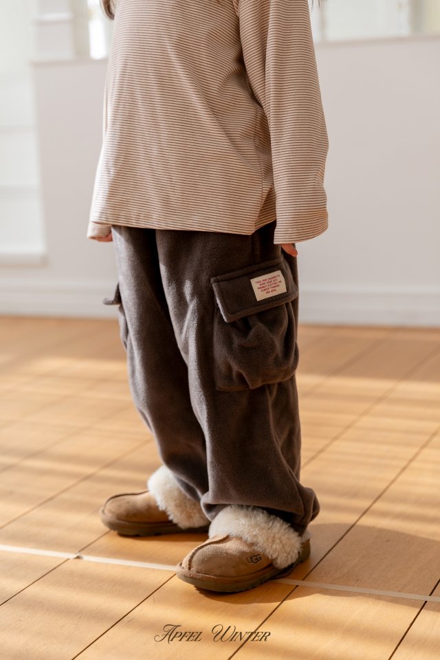 Apfel - Korean Children Fashion - #childofig - Fluffy Cargo Pants - 10