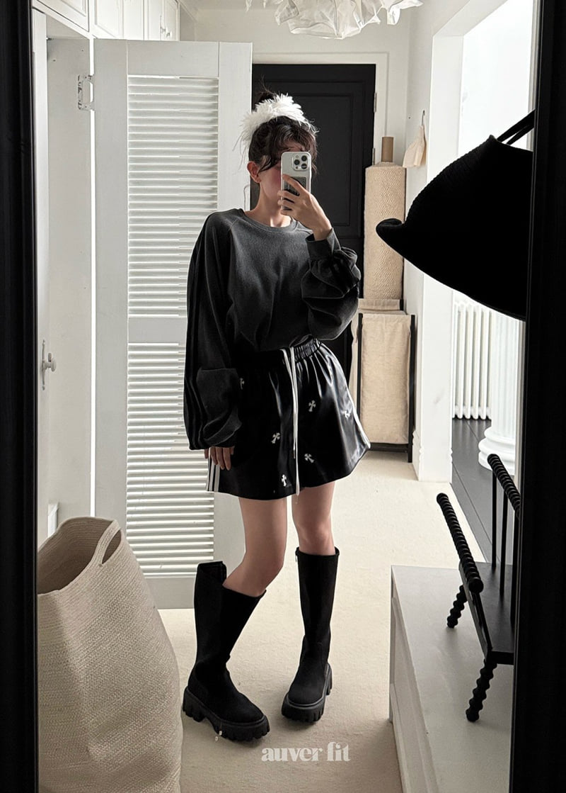 Auver_Fit - Korean Women Fashion - #momslook - Pig Running Long Tee