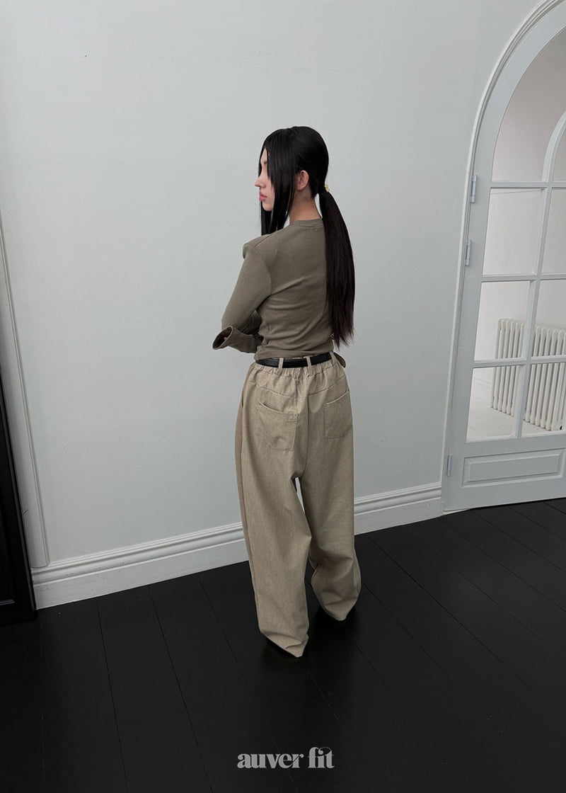 Auver_Fit - Korean Women Fashion - #womensfashion - Creamy Padded Tee - 4