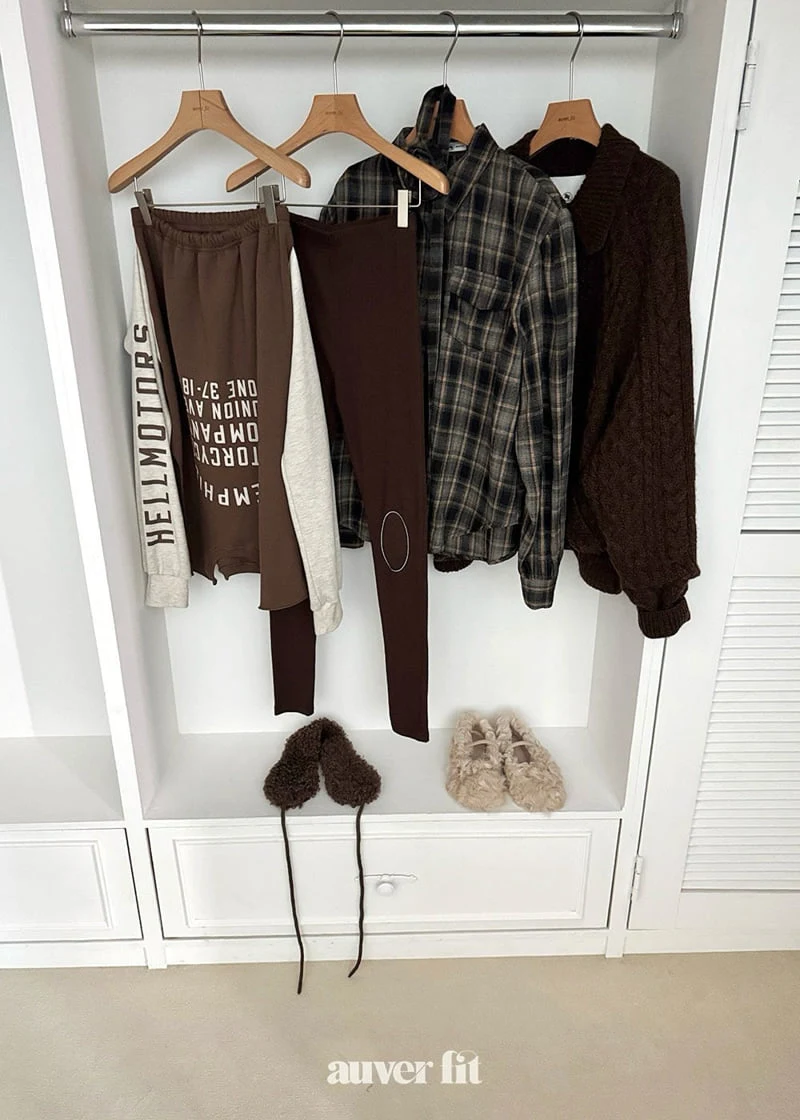 Auver_Fit - Korean Women Fashion - #womensfashion - Flare Leggings - 7