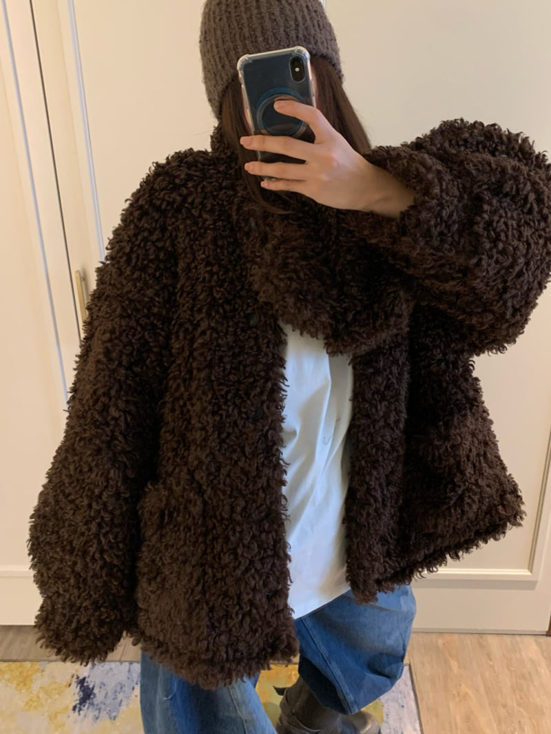 Badcalm - Korean Women Fashion - #momslook - Poodle Muffler Quilted Set - 6