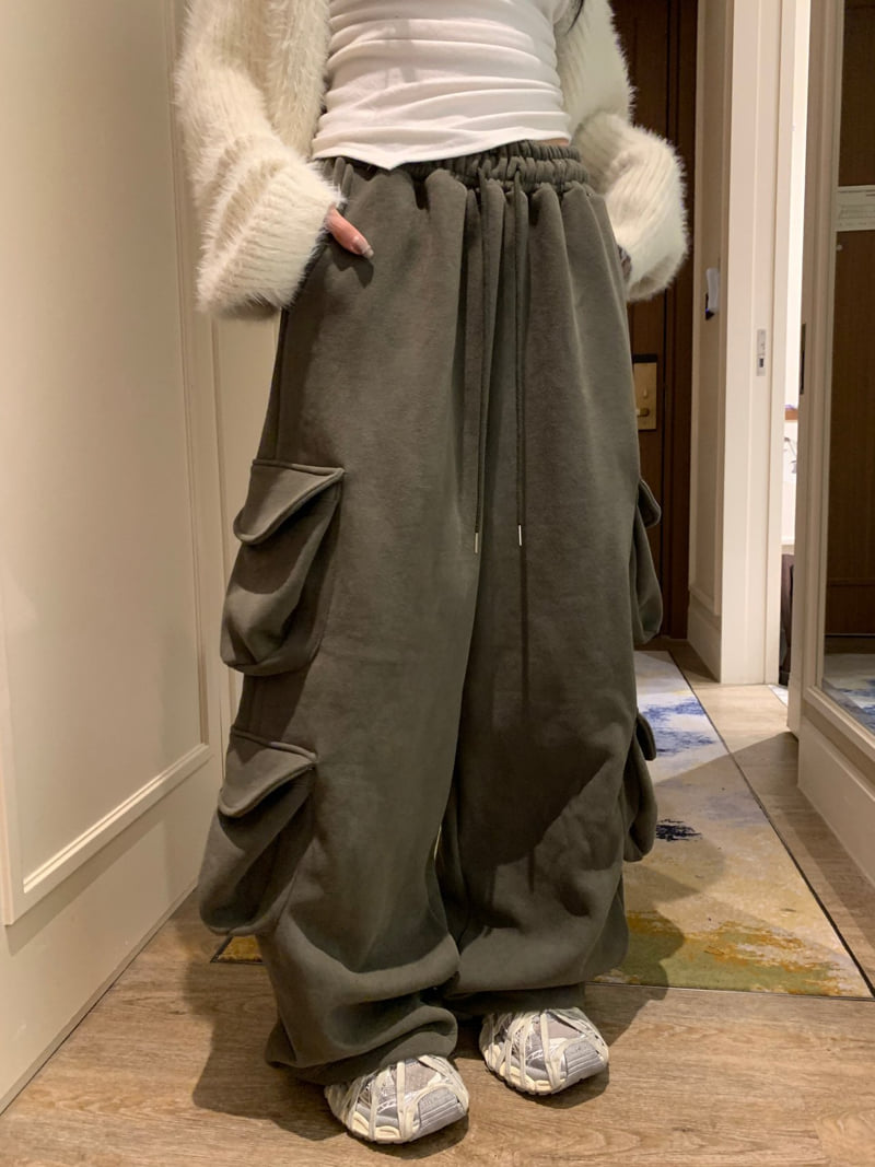 Badcalm - Korean Women Fashion - #momslook - Double Pocket Fleece Pants - 5
