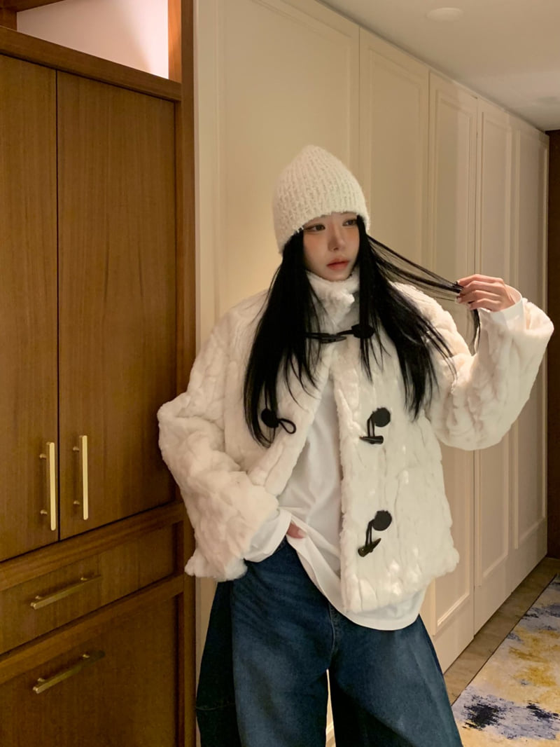 Badcalm - Korean Women Fashion - #momslook - Mink Duffle Jacket - 11
