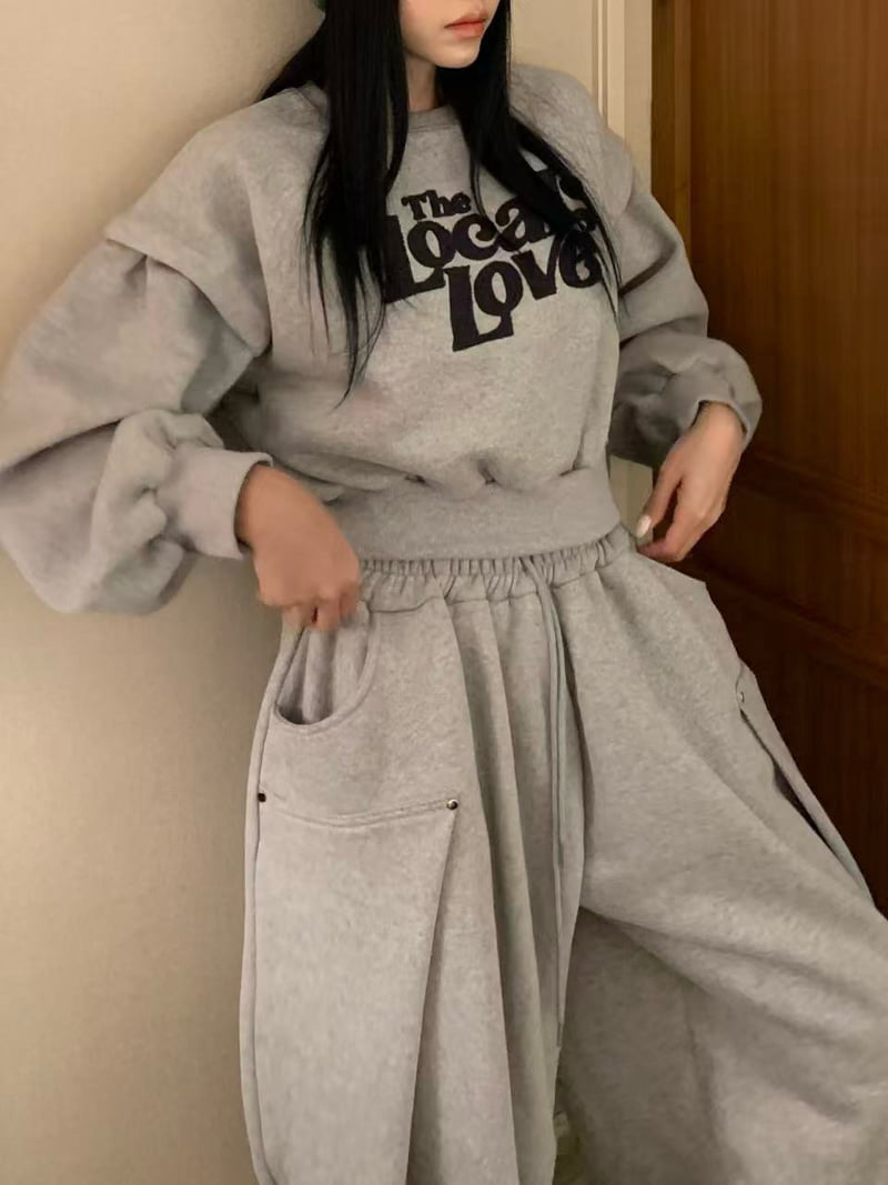 Badcalm - Korean Women Fashion - #momslook - Roll-Up Love Sweatshirt - 8