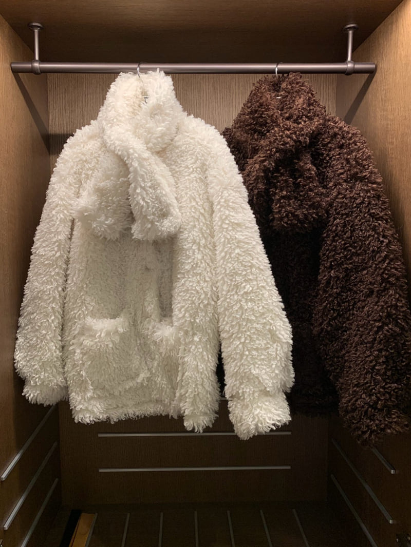 Badcalm - Korean Women Fashion - #romanticstyle - Poodle Muffler Quilted Set - 12