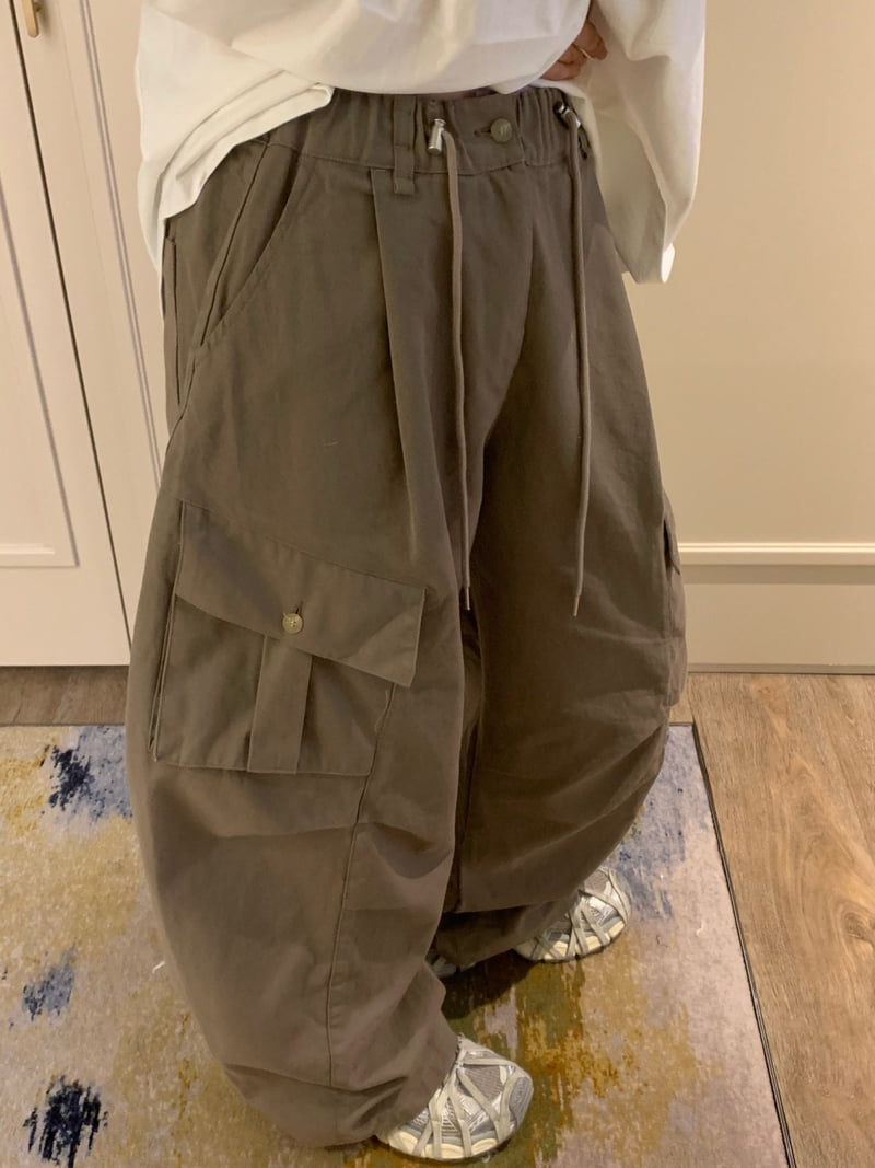 Badcalm - Korean Women Fashion - #vintagekidsstyle - Twill Cargo Pants - 10