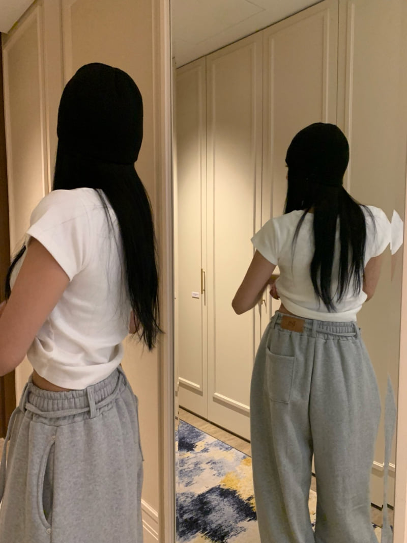 Badcalm - Korean Women Fashion - #vintageinspired - Double Fleece Rivet Pants - 4