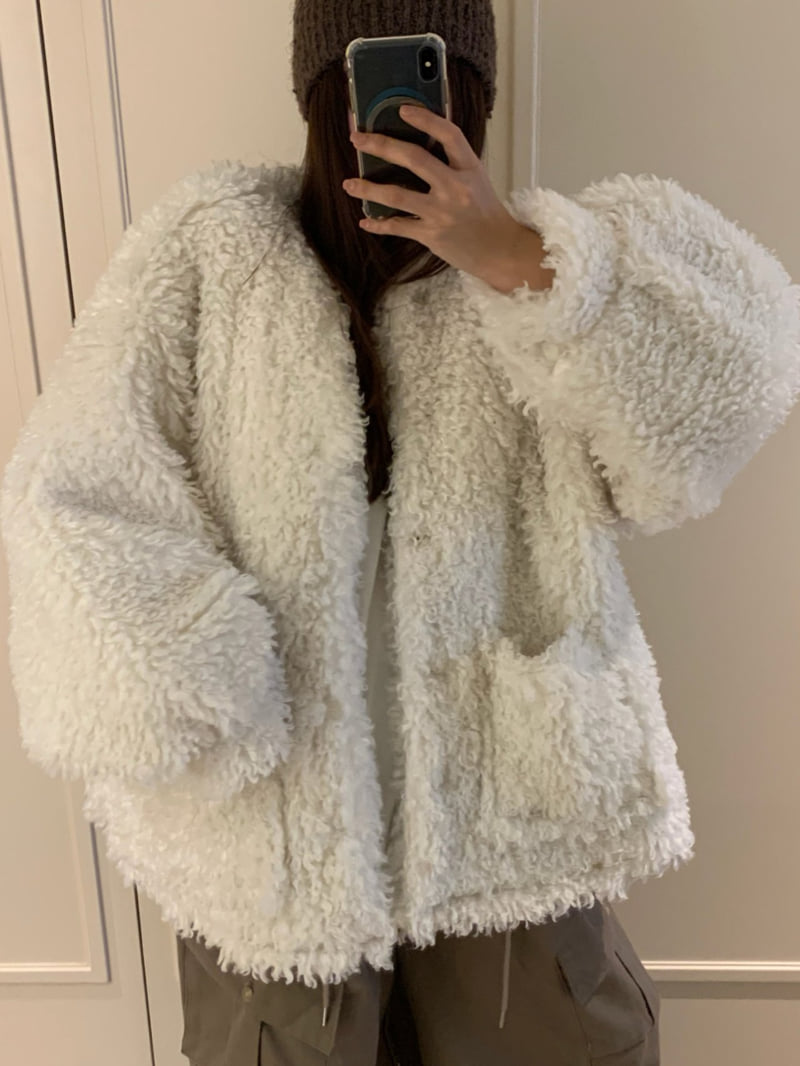 Badcalm - Korean Women Fashion - #womensfashion - Poodle Muffler Quilted Set
