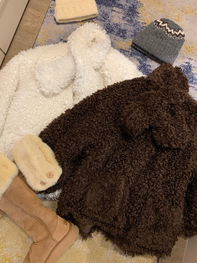 Badcalm - Korean Women Fashion - #womensfashion - Poodle Muffler Quilted Set - 7