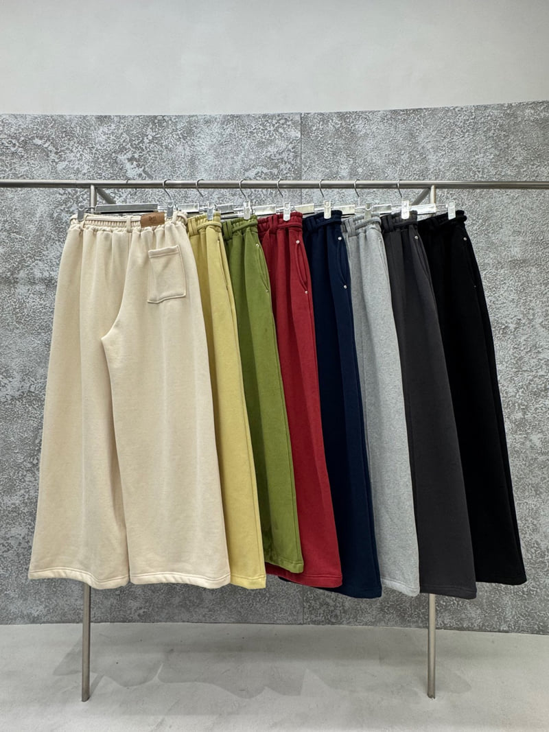 Badcalm - Korean Women Fashion - #womensfashion - Double Fleece Rivet Pants - 12