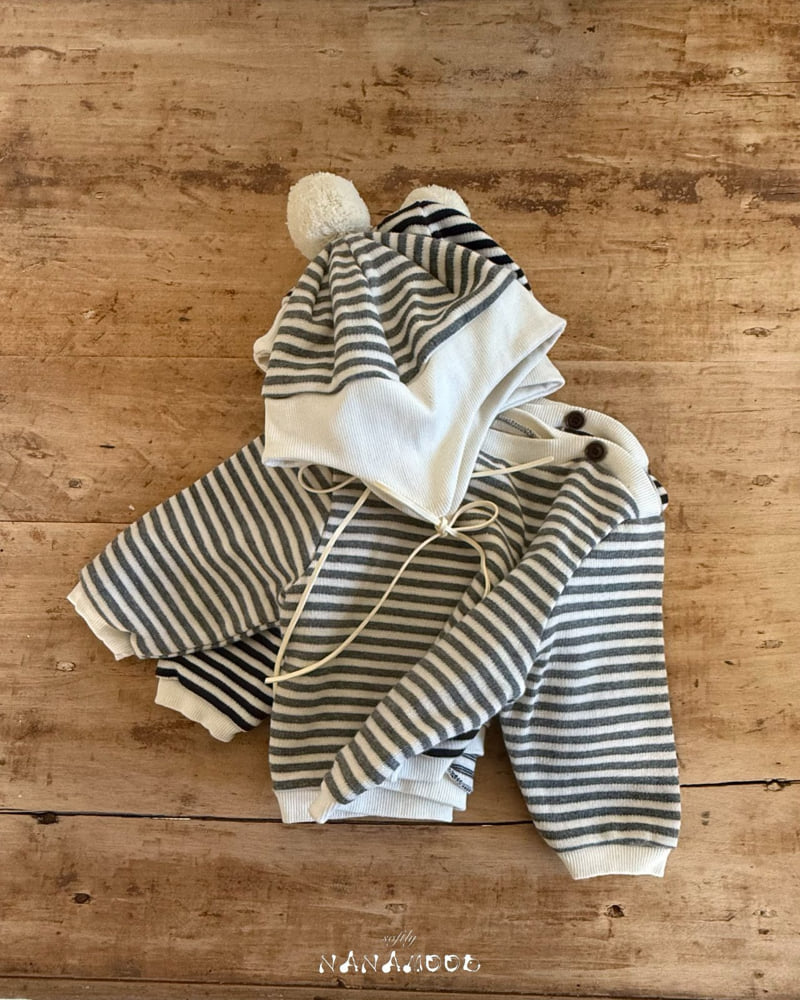 Banana J - Korean Baby Fashion - #babyoutfit - Bebe Marine Pom Pom Bonnet - 3
