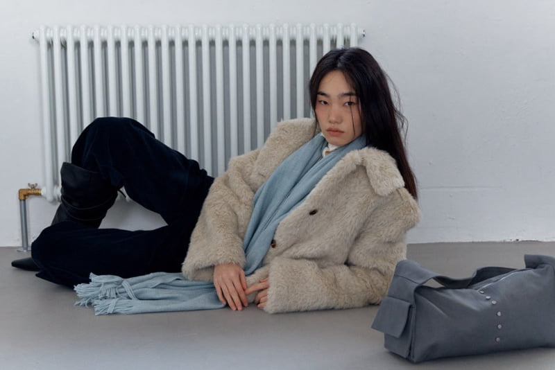 Better - Korean Women Fashion - #shopsmall - Shearling Collar Jacket - 12