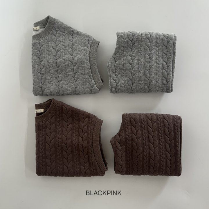 Black Pink - Korean Children Fashion - #designkidswear - Quilted Cable Knit Set-up - 2