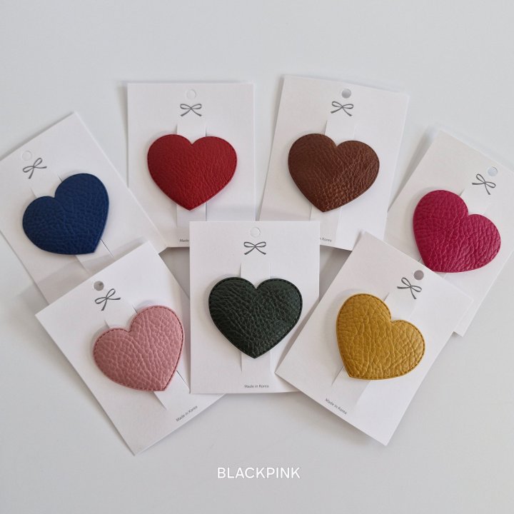 Black Pink - Korean Children Fashion - #kidzfashiontrend - Glossy Heart Snap Pin