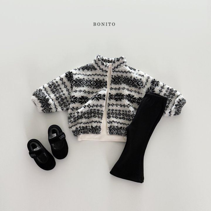 Bonito - Korean Children Fashion - #stylishchildhood - Snowflake Fleece Zip-Up - 10