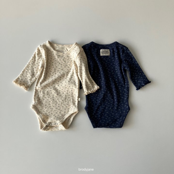 Brody Jane - Korean Baby Fashion - #babyoninstagram - Floral Wave Bib - 3