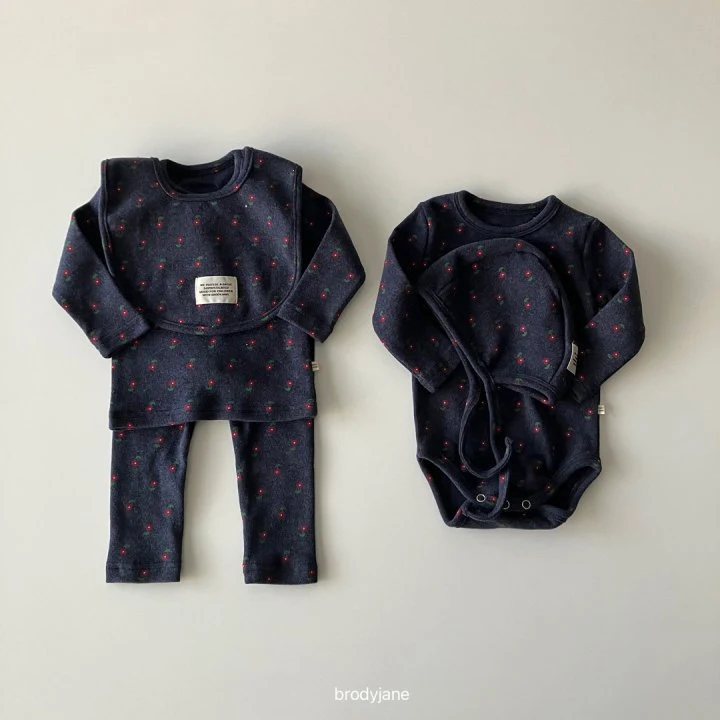 Brody Jane - Korean Baby Fashion - #babyoninstagram - Anemone Cozy All-In-One - 2
