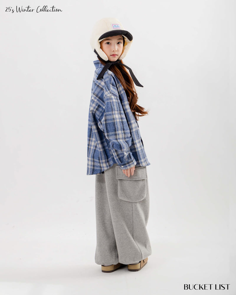 Bucket List - Korean Children Fashion - #childofig - Fleece Embossed Cargo Jogger Pants - 12