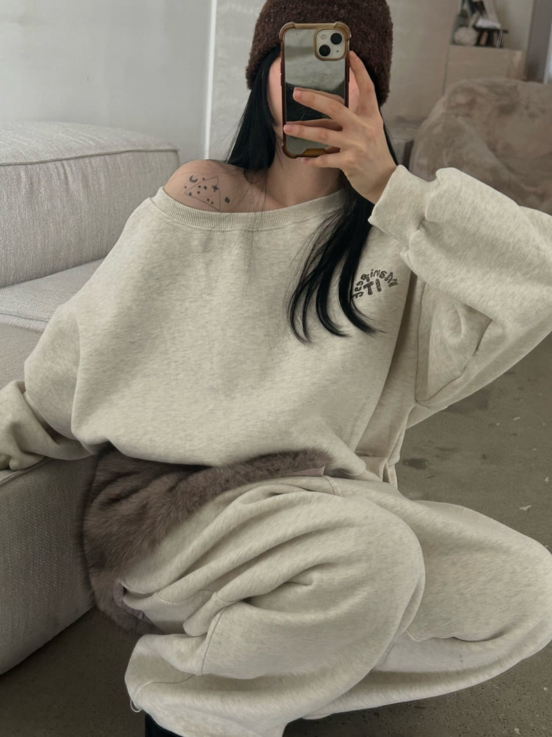 Buckle - Korean Women Fashion - #thelittlethings - Its Double Fleece Sweatshirt - 4