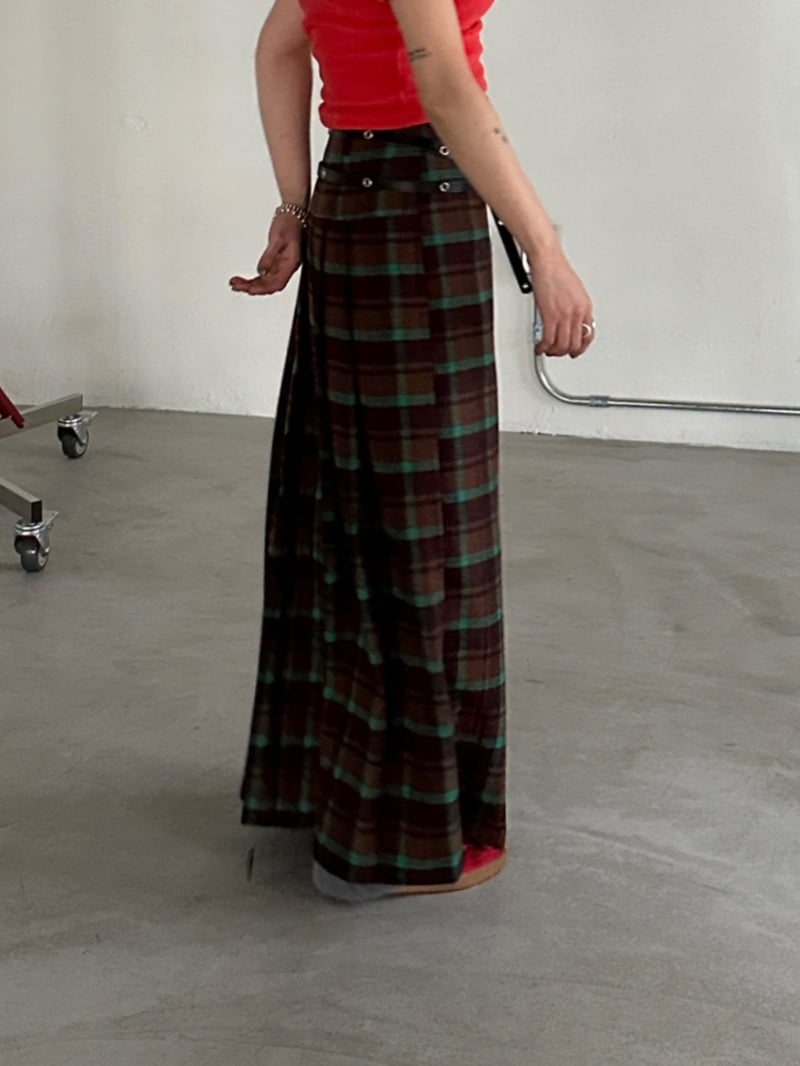 Chavi - Korean Women Fashion - #pursuepretty - Back Pleat Skirt Belt Set - 10