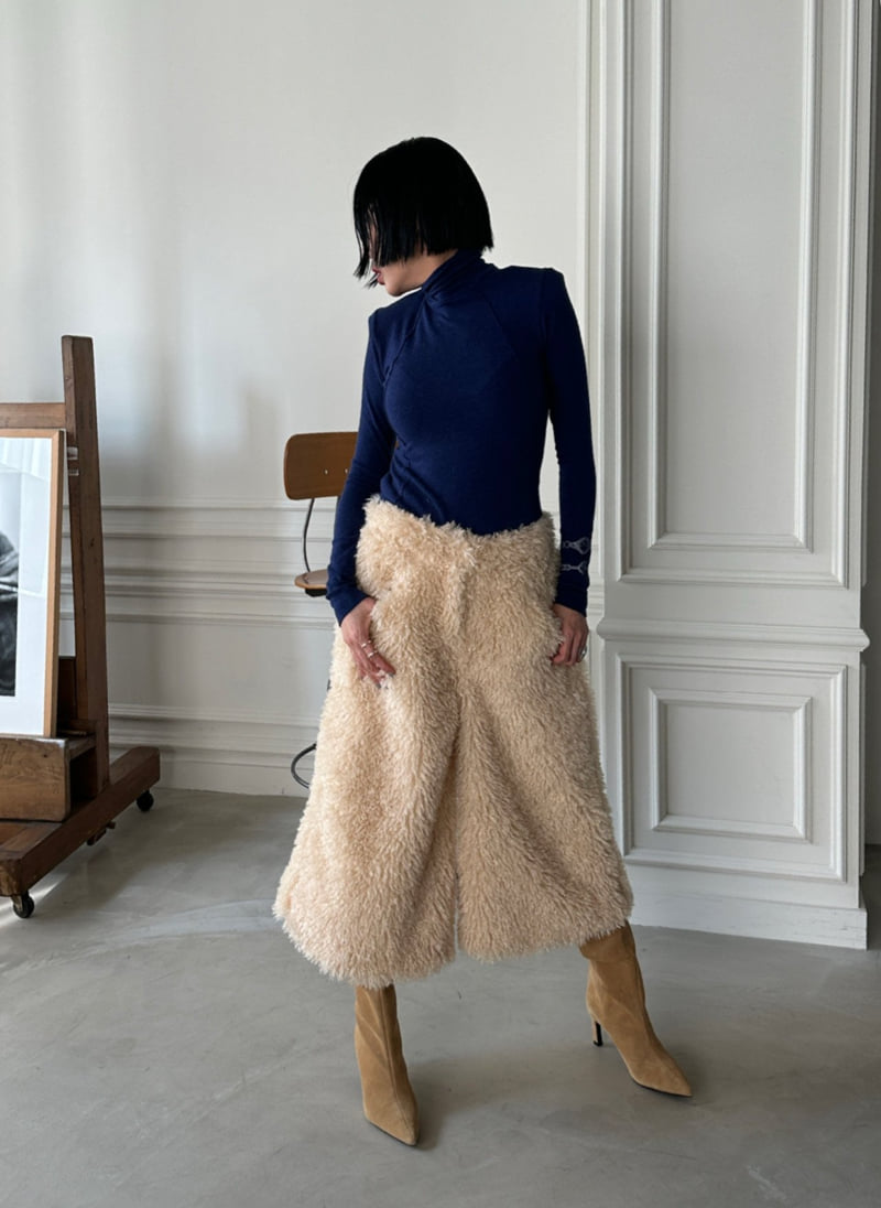 Chavi - Korean Women Fashion - #womensfashion - Lucy Bermuda Pants - 8