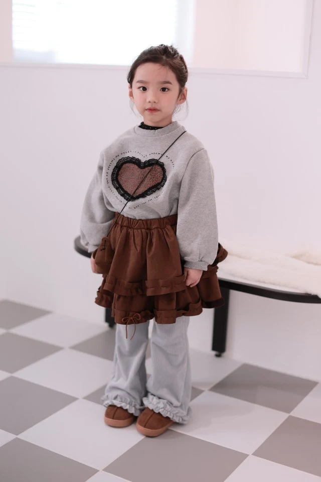 Dalla - Korean Children Fashion - #Kfashion4kids - Leopard Heart Sweatshirt - 5