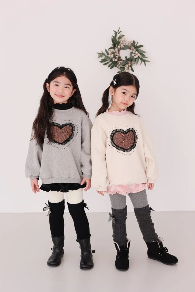 Dalla - Korean Children Fashion - #kidsshorts - Leopard Heart Sweatshirt - 2