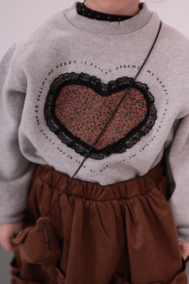 Dalla - Korean Children Fashion - #littlefashionista - Leopard Heart Sweatshirt - 6