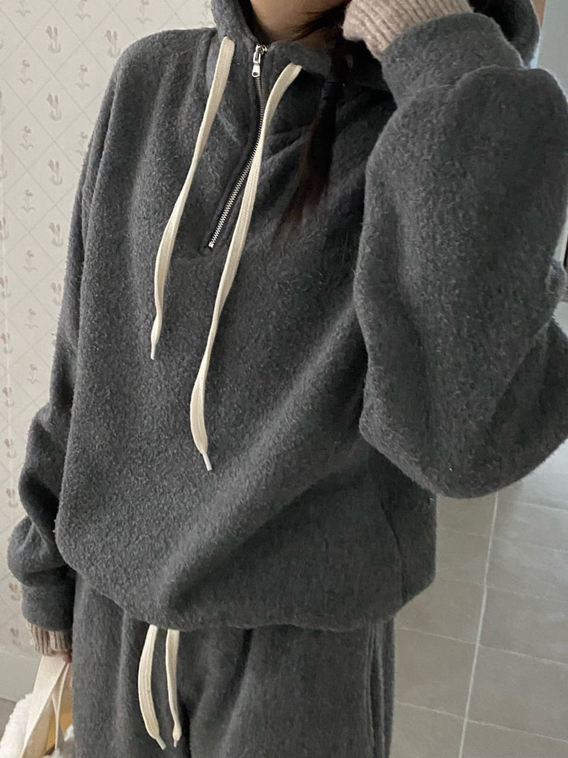 Diana - Korean Women Fashion - #momslook - Fox Half-Zip Hoodie - 11