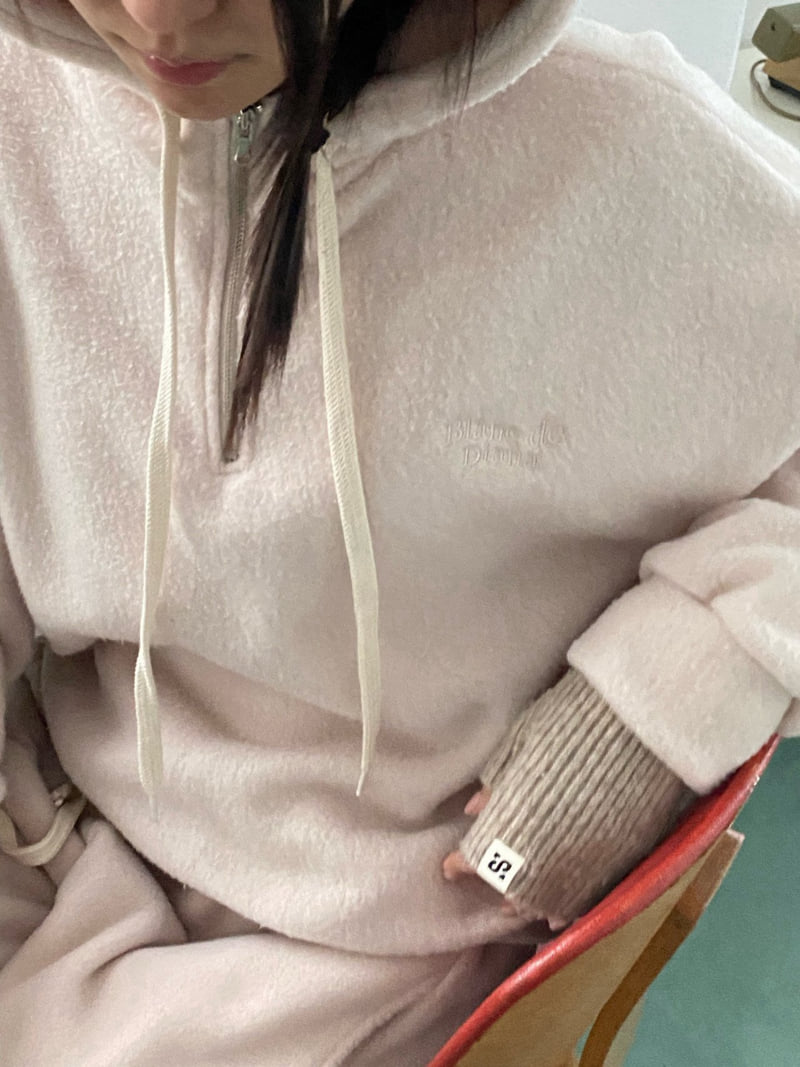 Diana - Korean Women Fashion - #momslook - Fox Half-Zip Hoodie - 7