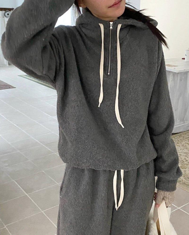 Diana - Korean Women Fashion - #momslook - Fox Half-Zip Hoodie - 9