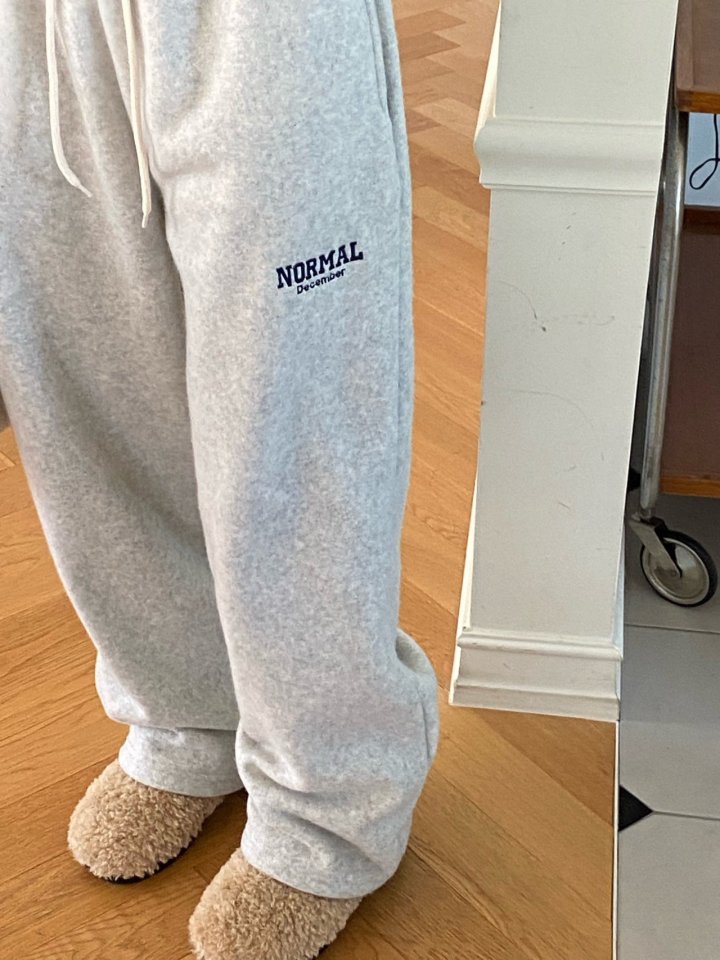 Diana - Korean Women Fashion - #momslook - Normal Fleece Pants - 10