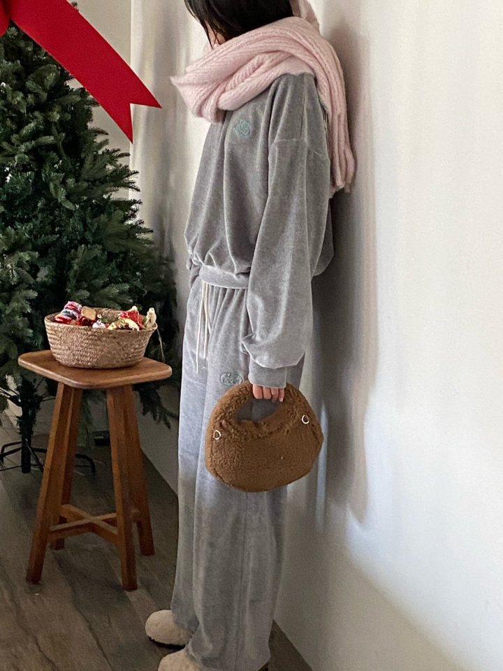 Diana - Korean Women Fashion - #momslook - Sand Velour Sweatshirt - 9