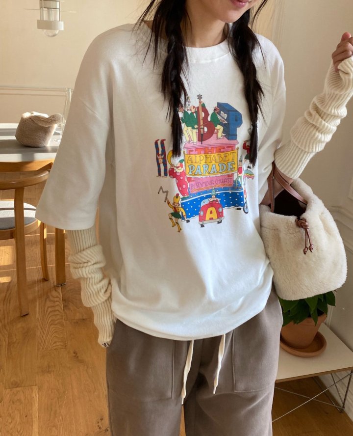 Diana - Korean Women Fashion - #momslook - Alphabet Peach Tee - 11