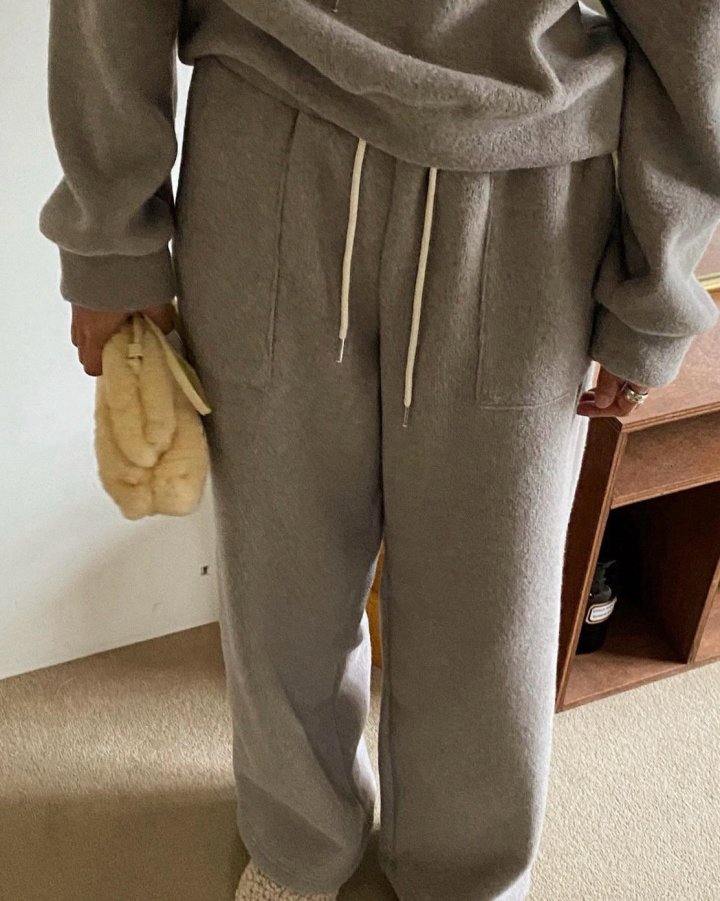 Diana - Korean Women Fashion - #pursuepretty - Cozy Alpaca Pants - 4