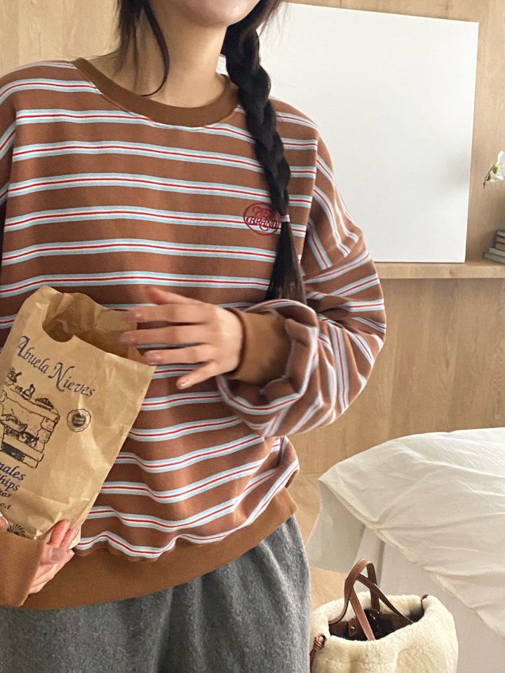 Diana - Korean Women Fashion - #romanticstyle - Bread Fleece Sweatshirt - 10