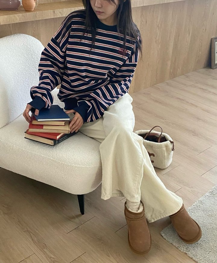 Diana - Korean Women Fashion - #vintageinspired - Bread Fleece Sweatshirt - 6