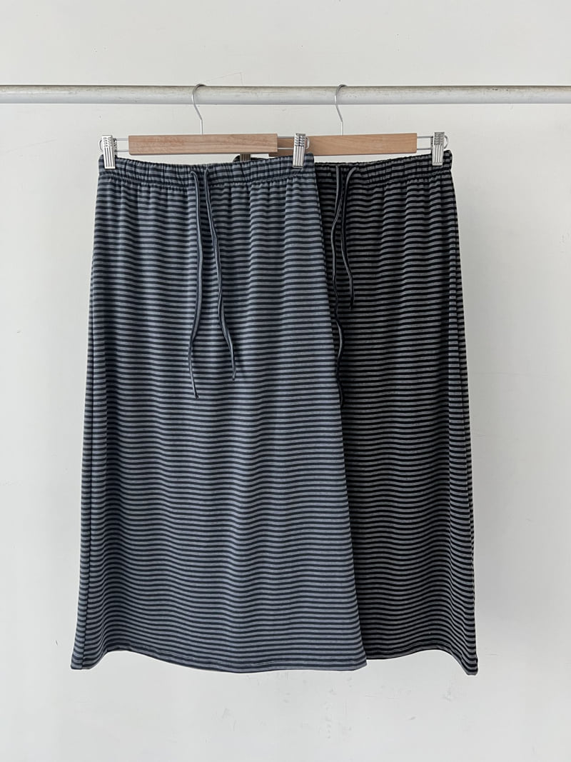 Enten - Korean Women Fashion - #womensfashion - Chili Skirt - 9