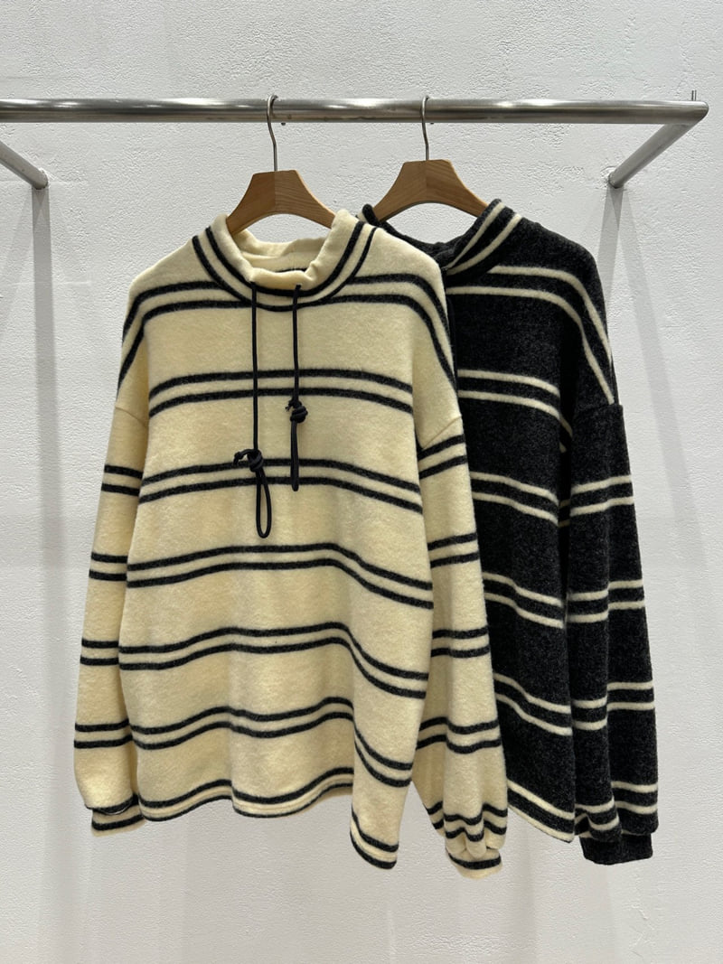 Flash - Korean Women Fashion - #momslook - Genie Turtleneck Sweatshirt