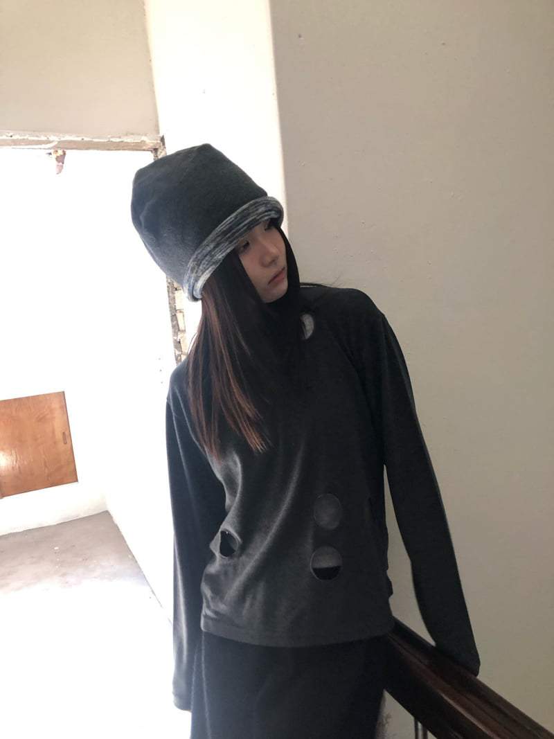 Flash - Korean Women Fashion - #momslook - Six Hole Point Tee - 10