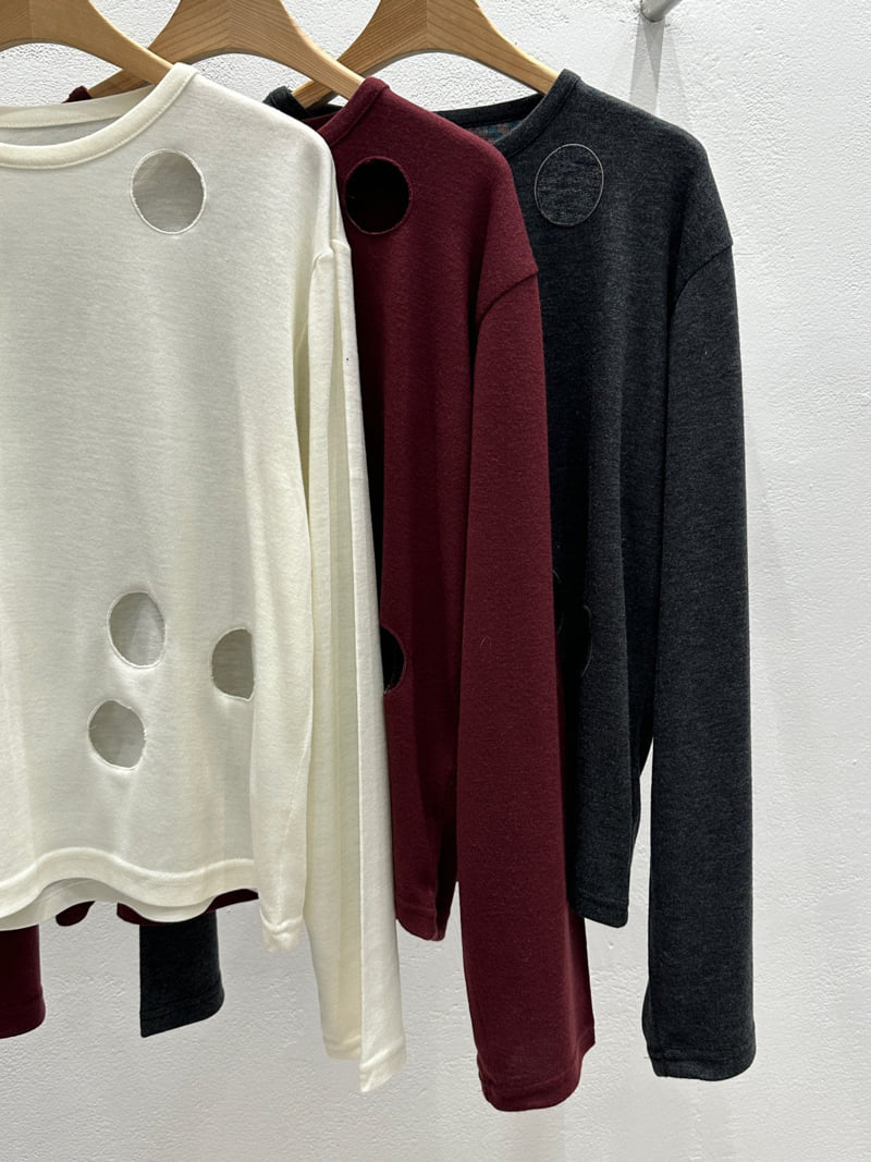 Flash - Korean Women Fashion - #momslook - Six Hole Point Tee - 2