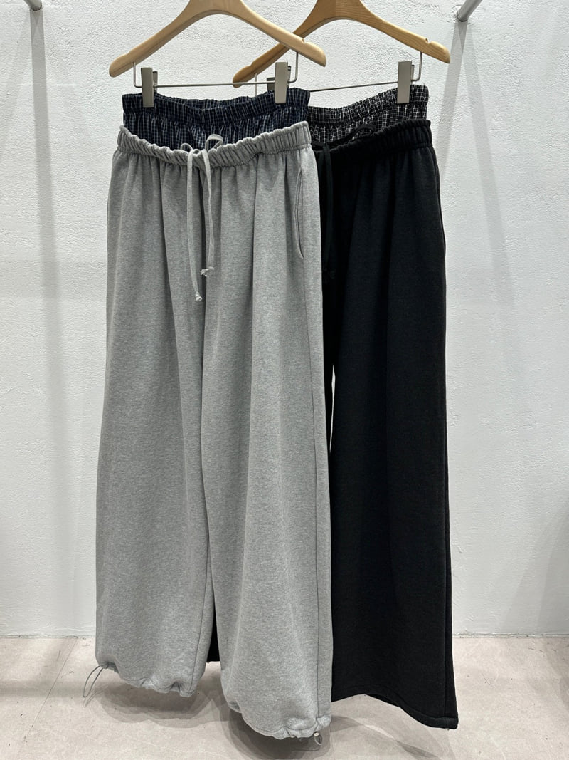 Flash - Korean Women Fashion - #restrostyle - Point Sagging Pants
