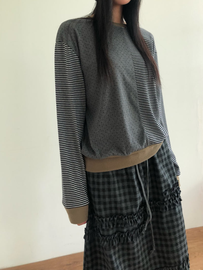 Flash - Korean Women Fashion - #vintagekidsstyle - Half Dot Half ST Sweatshirt - 9