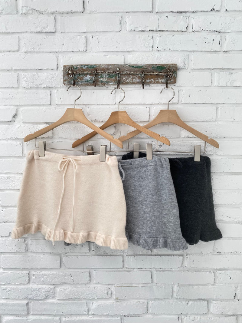 Flash - Korean Women Fashion - #womensfashion - Knit Frill Skirt Top