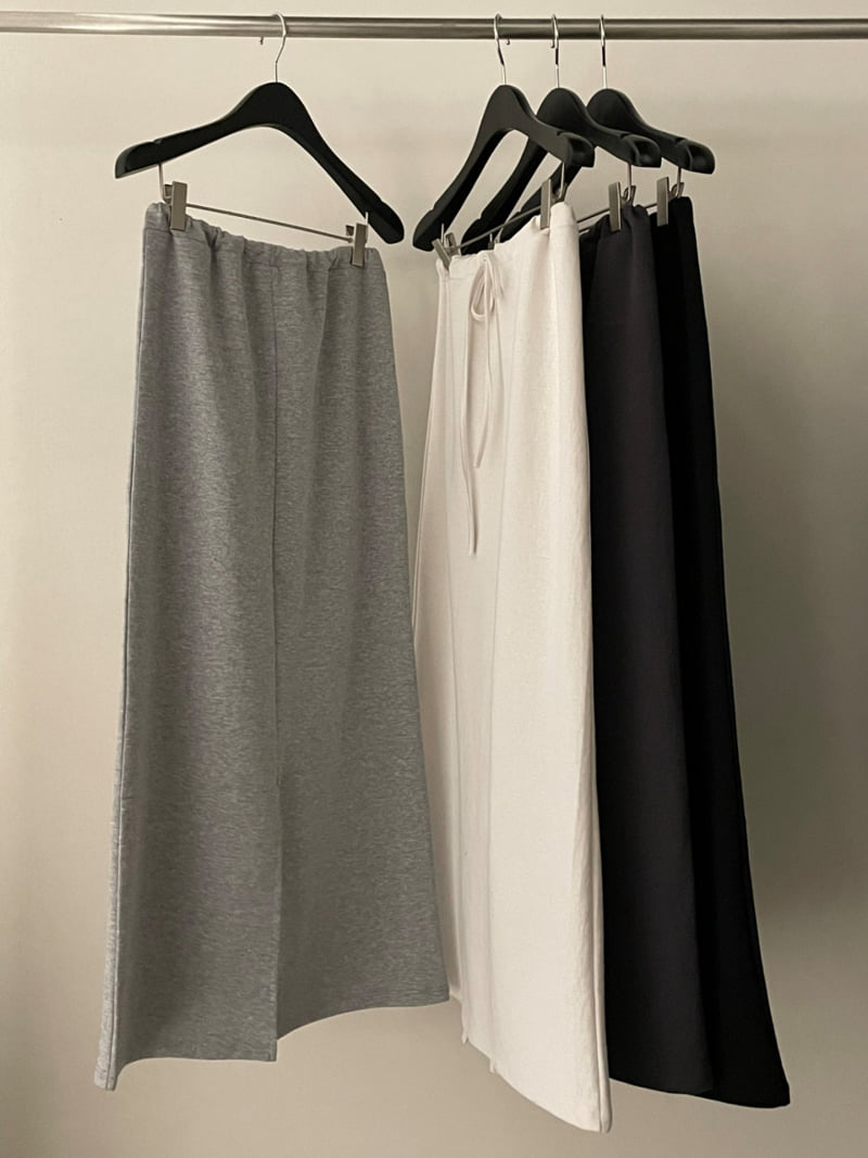 Flatgarden - Korean Women Fashion - #momslook - Miu Punto Skirt - 3