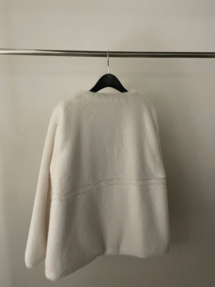 Flatgarden - Korean Women Fashion - #momslook - Mink Muffler Jacket - 5