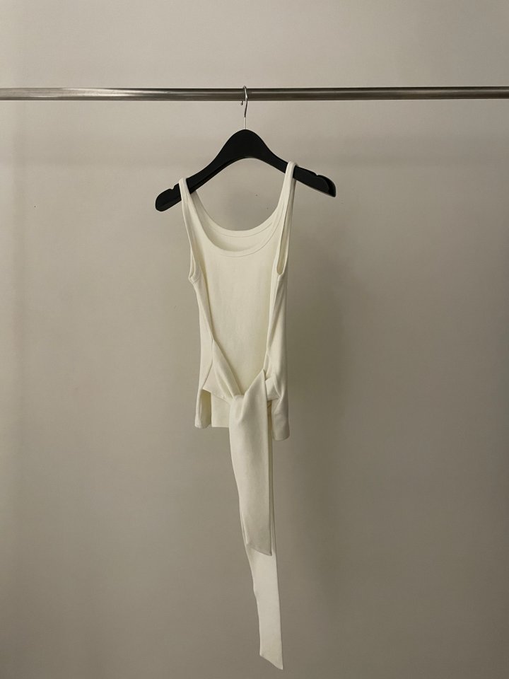 Flatgarden - Korean Women Fashion - #momslook - Tide Sleeveless Top - 7