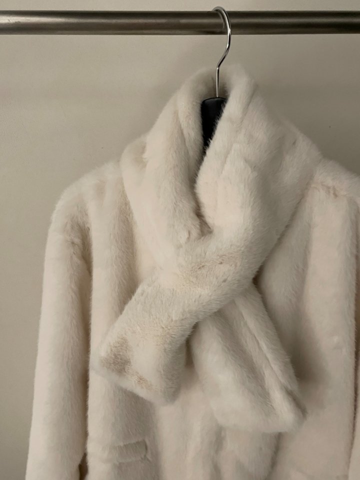 Flatgarden - Korean Women Fashion - #womensfashion - Mink Muffler Jacket - 2